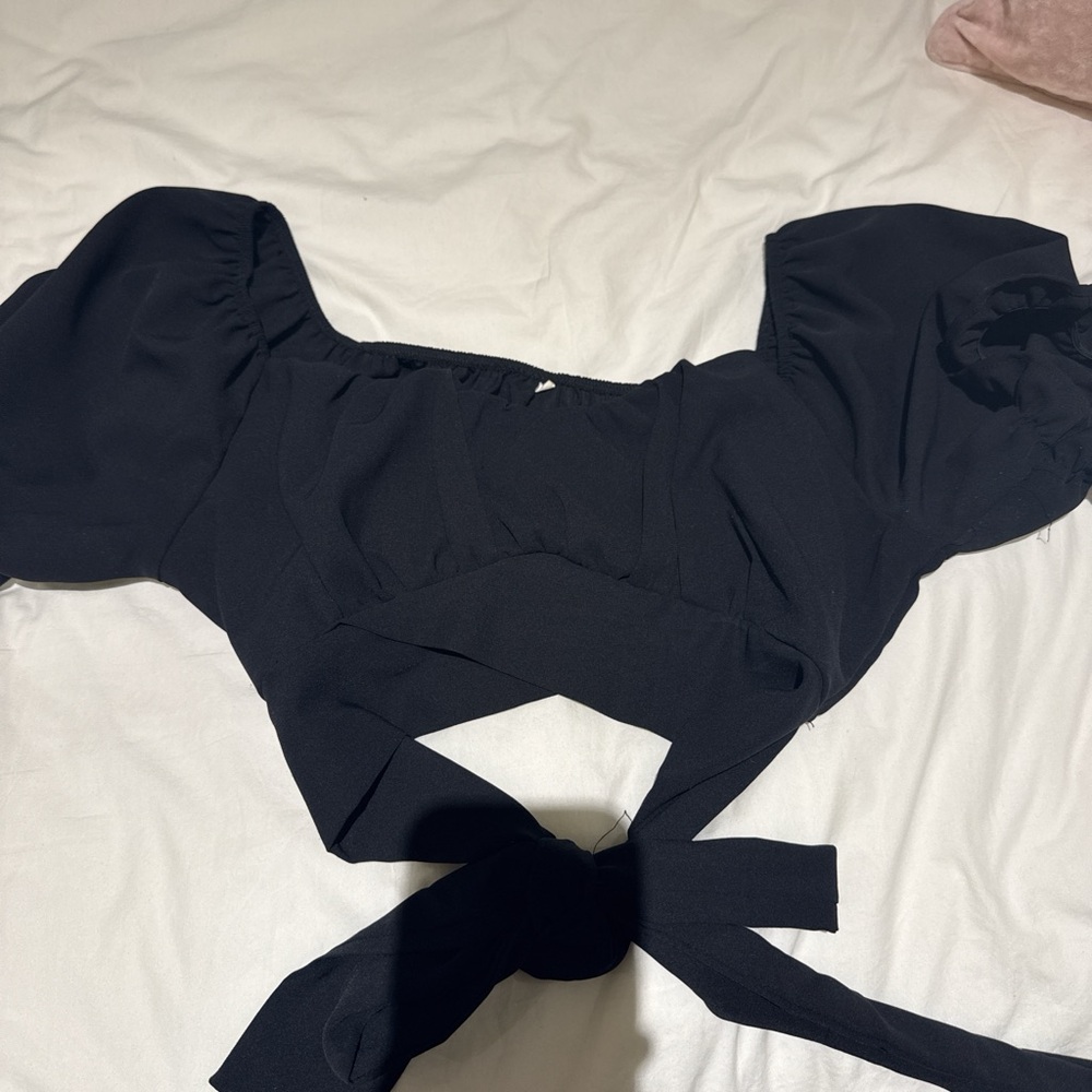 Elegant Black Puff Sleeve Top